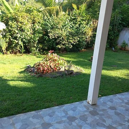 Charmant Petit T2 Dans Maison Vieux-Bourg Εξωτερικό φωτογραφία