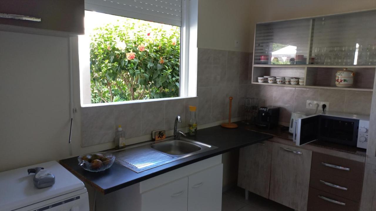 Charmant Petit T2 Dans Maison Vieux-Bourg Εξωτερικό φωτογραφία