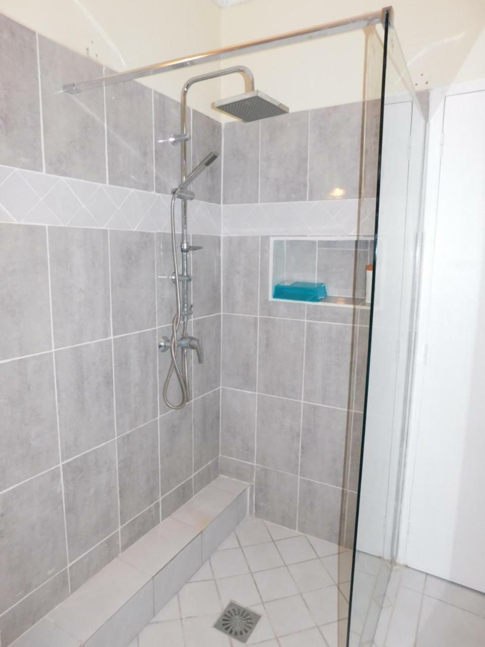 Charmant Petit T2 Dans Maison Vieux-Bourg Εξωτερικό φωτογραφία